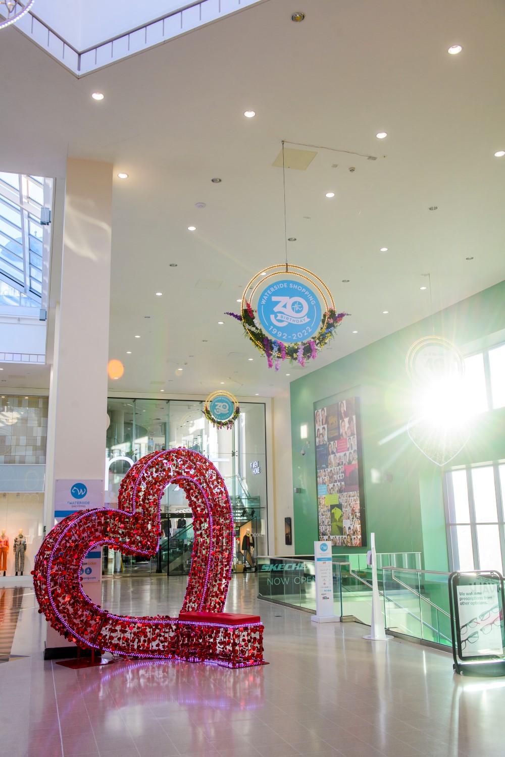 Heart seat by Fizzco Projects displayed in the Waterside Shopping Centre in Lincoln for the Shopping Centre's 30th anniversary.